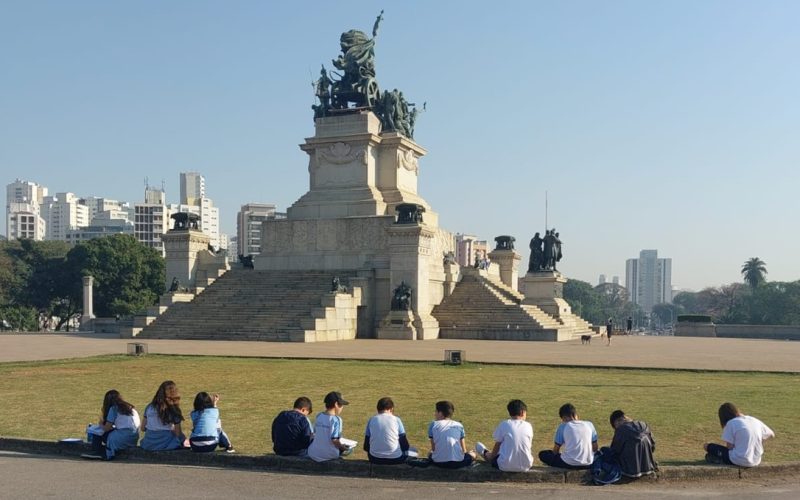 Estátua de Dom Pedro - Colégio Dom Pedro